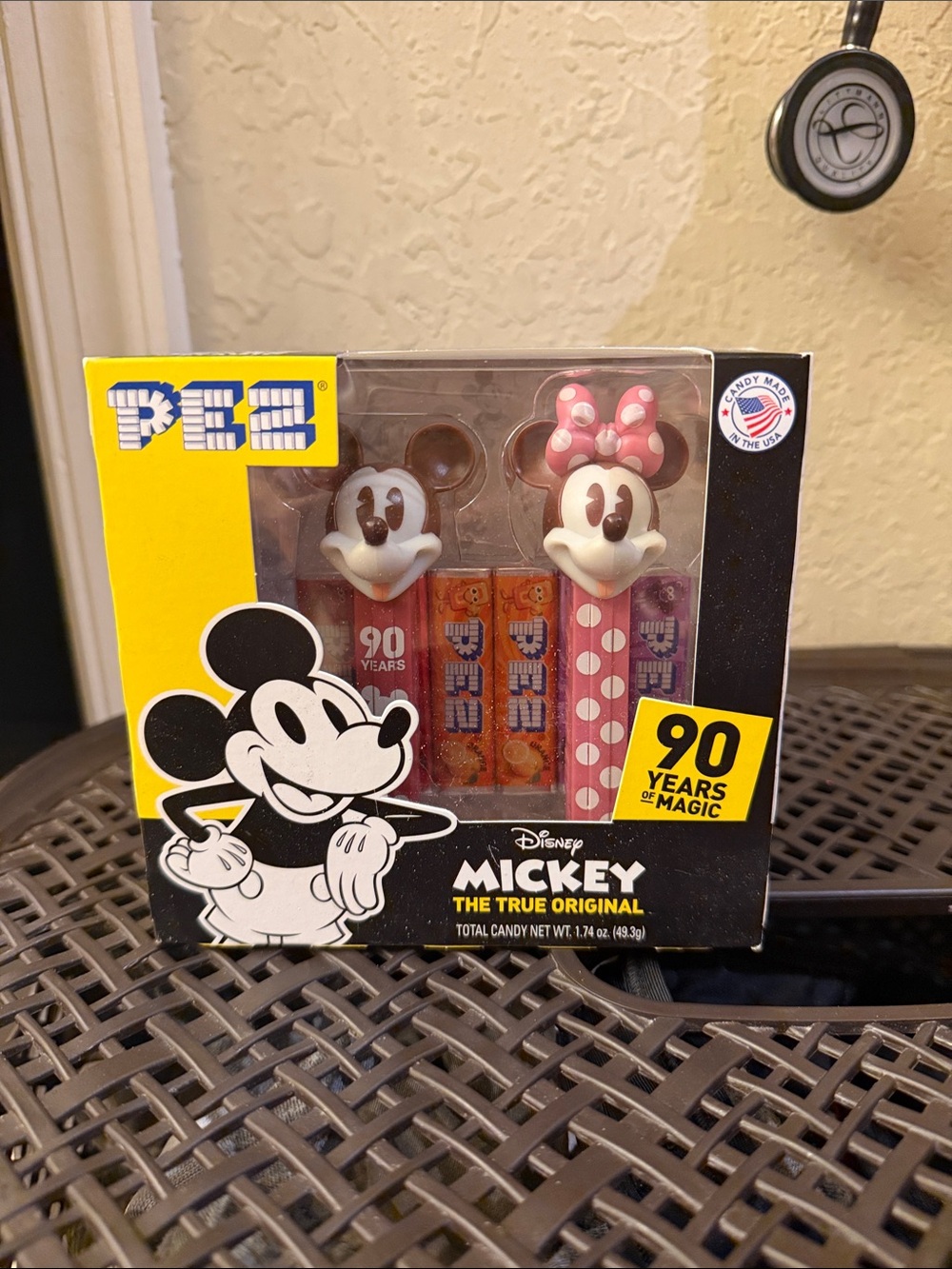 Disney Mickey & Minnie Pez Dispensers - Pink & White